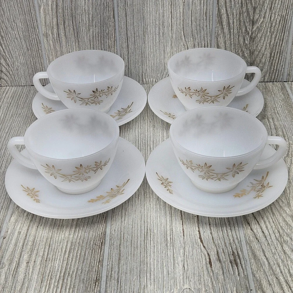 Federal Glass Milk Glass Golden Glory Bamboo Tea Cup Saucer Set of 4 Heat Proof
